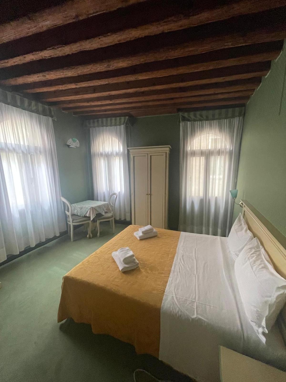 Locanda Ruga Rialto Венеция Екстериор снимка